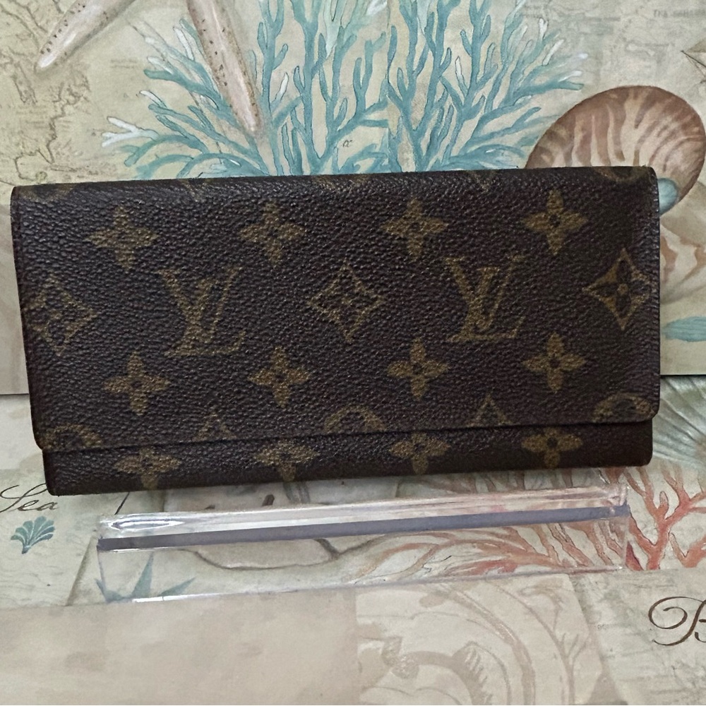 Louis Vuitton Long Wallet 864 A2